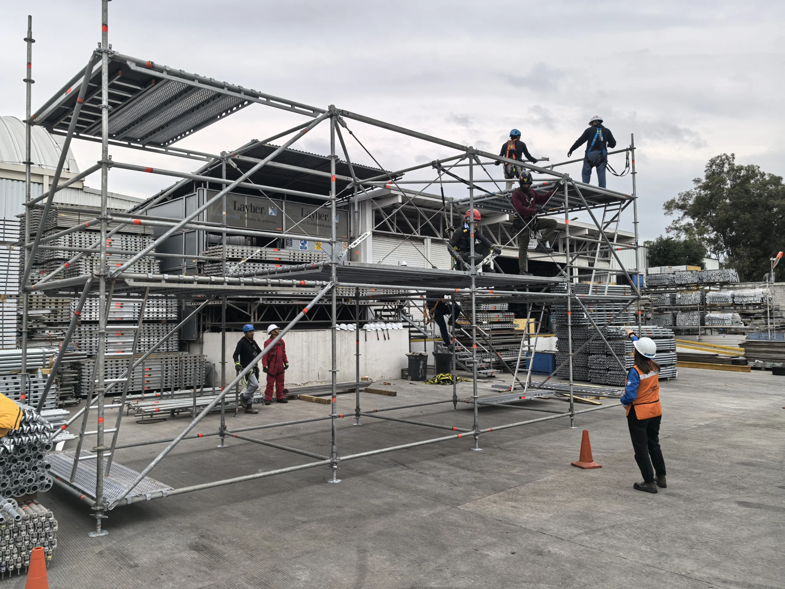 Andamio multidireccional estructura